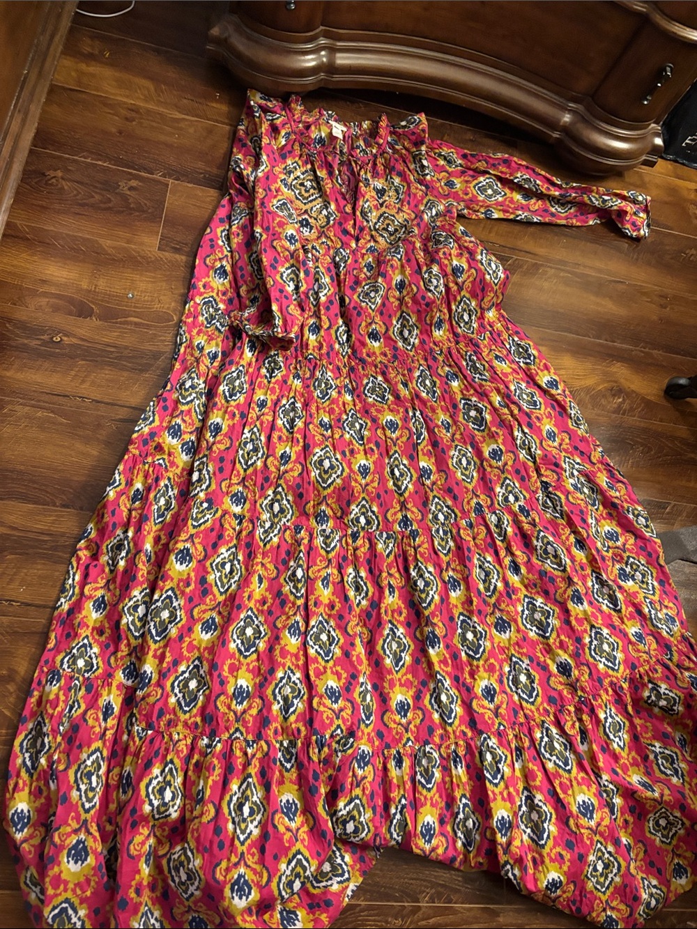 Vibrant Emamo made in Italy embellished Pink Ikat Print Maxi Dress